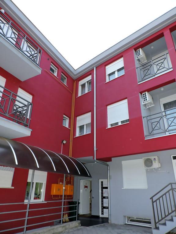 B&B Zmajevo Gnezdo 021 Sremska Kamenica Luaran gambar