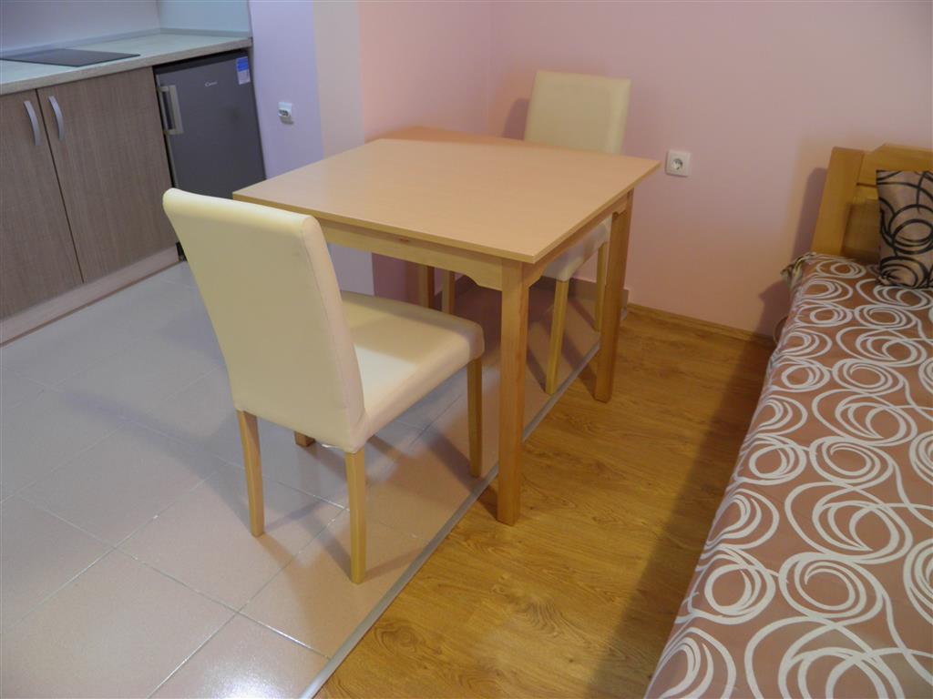 B&B Zmajevo Gnezdo 021 Sremska Kamenica Luaran gambar